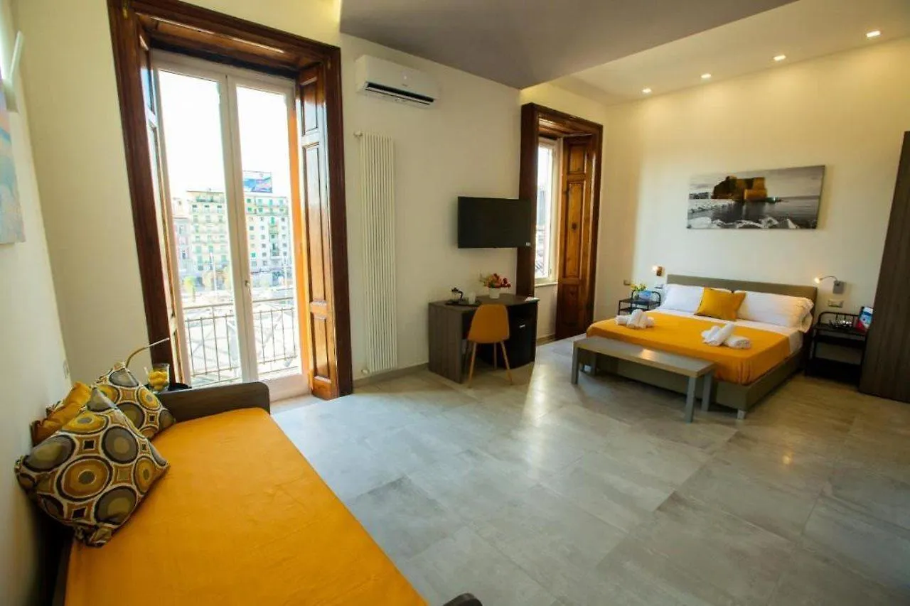 Bayard101 Bed and Breakfast Νάπολη